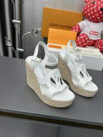 Picture of Louis Vuitton Shoes _SKULVsz35-42mnf060813661
